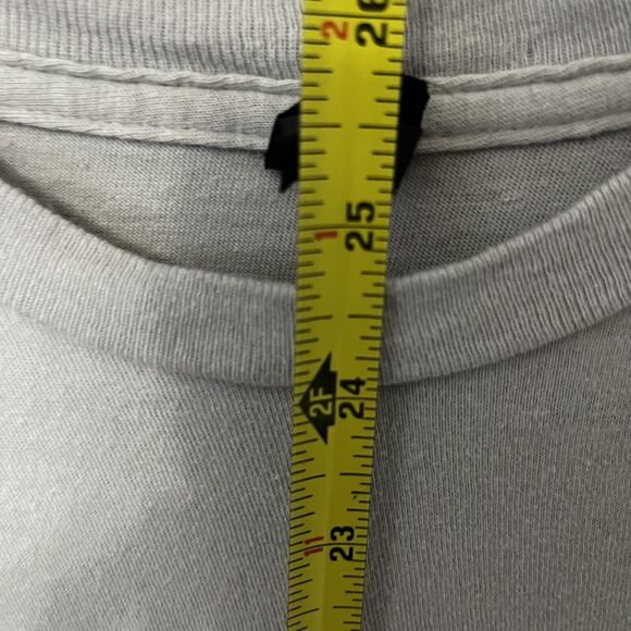 Lion In The Mane Band T Shirt Large Brooklyn New York Light Grey Very Good Cond - Picture 6 of 6